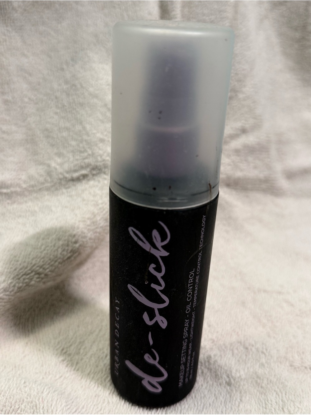 Urban Decay De-Slick Mattifying makeup setting spray full size